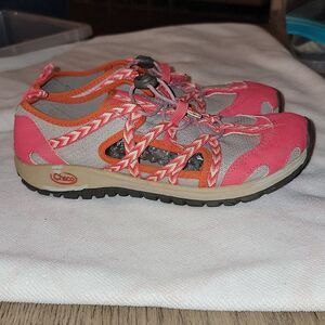 Chaco Outcross Watersport Fiesta Rose Activewear Kids Shoes Size 4